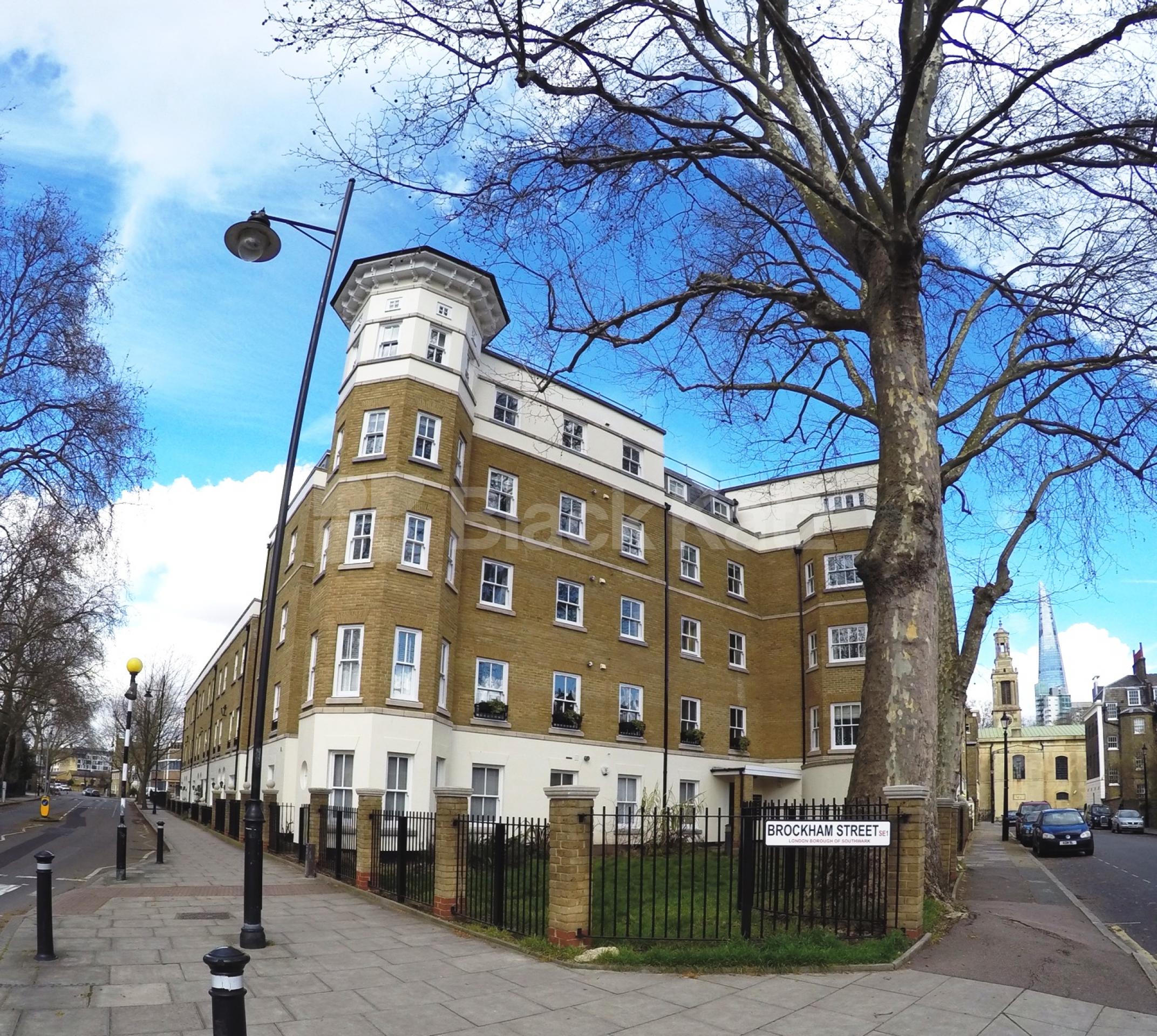 			UNDER OFFER, 4 Bedroom, 1 bath, 1 reception House			 Harper Road, Borough SE1